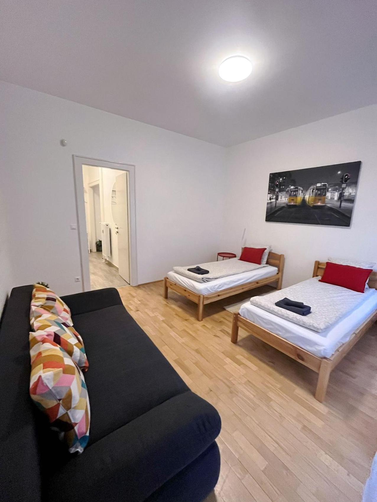 Boutique Family Apartment In The Heart Of City Budapest Ngoại thất bức ảnh