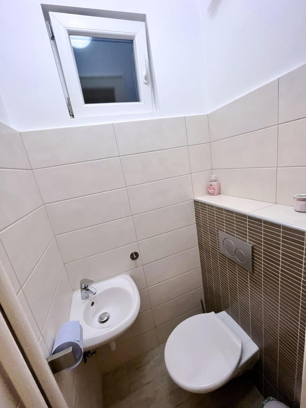 Boutique Family Apartment In The Heart Of City Budapest Ngoại thất bức ảnh