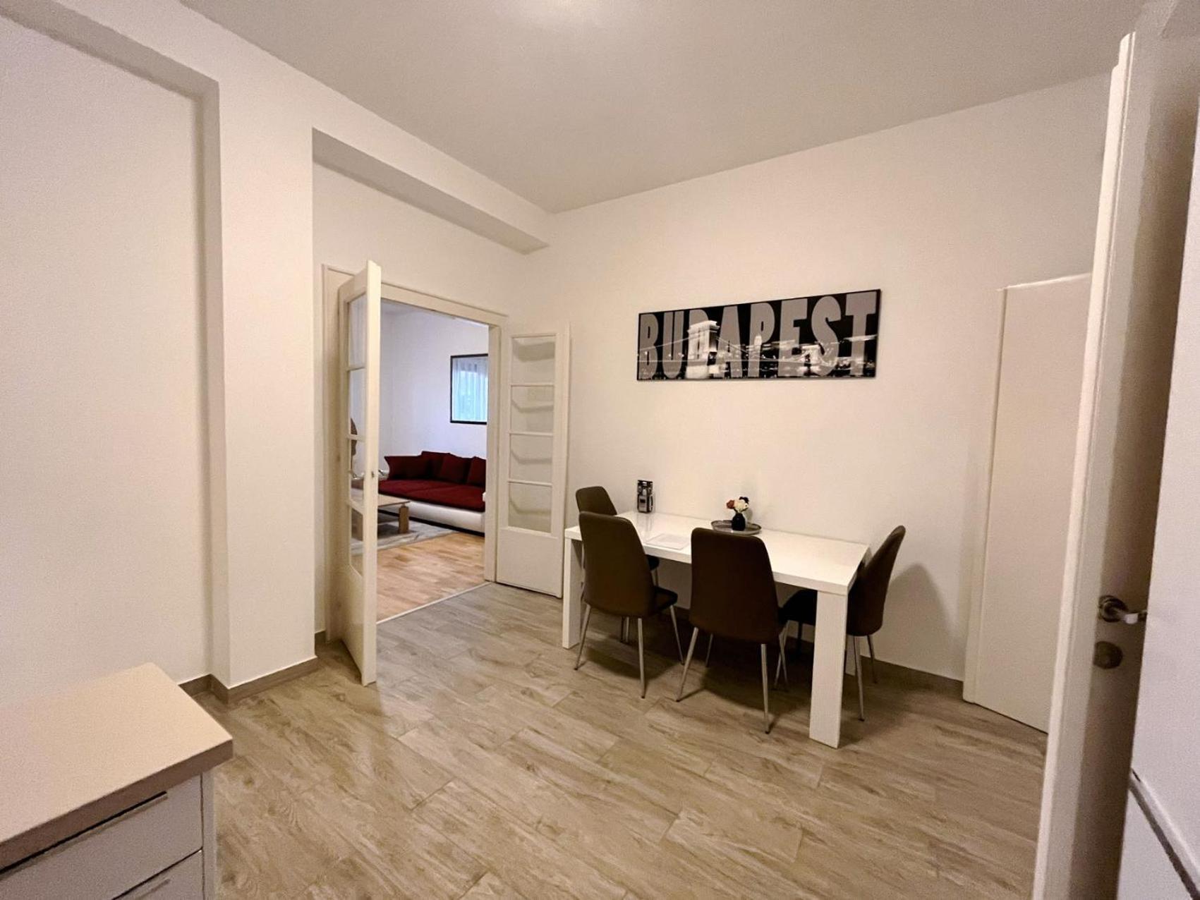 Boutique Family Apartment In The Heart Of City Budapest Ngoại thất bức ảnh